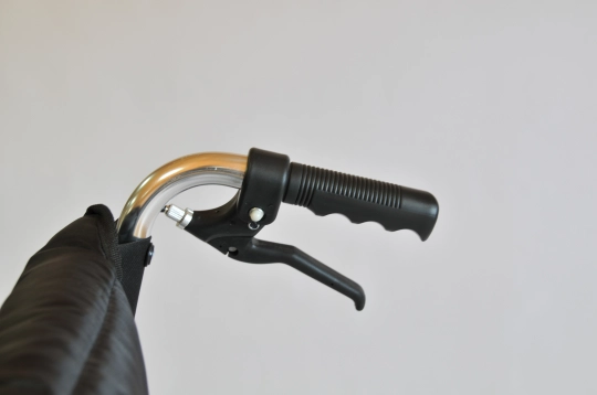 Кресло-коляска инвалидная механическая FS 908 LJ (46 см) колеса пневмо - 4